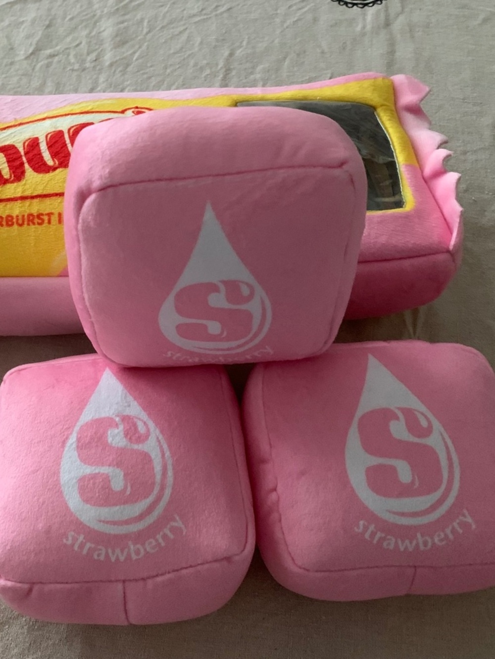 Starburst Packaging Fleece Plush NWT - Picture 12 of 12